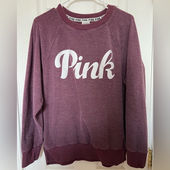 Pink sweater - Picture 1 of 4